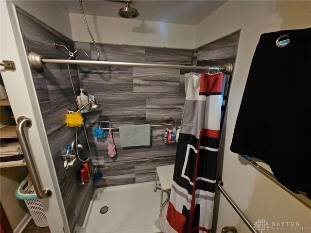 5280 Hester Road, Oxford, OH 45056