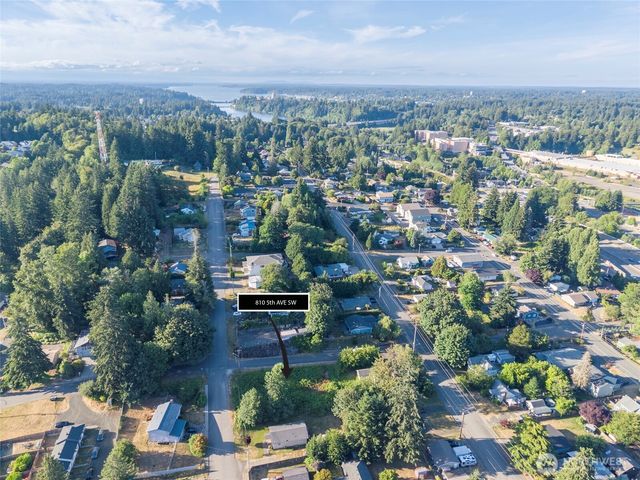 810 S 5th Avenue SW, Tumwater, WA 98512
