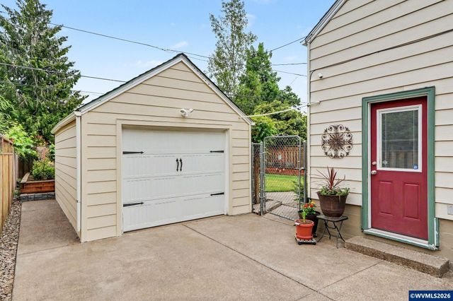 1635 Jefferson St NE, Salem, OR 97301