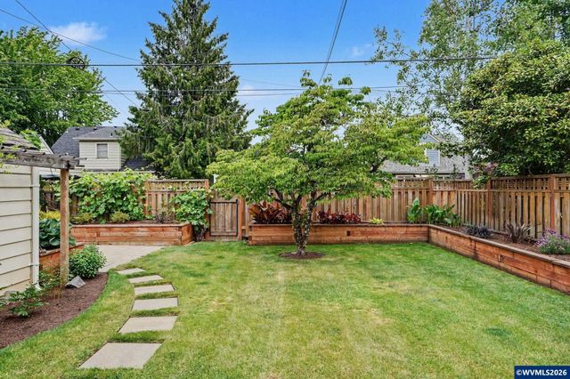 1635 Jefferson St NE, Salem, OR 97301