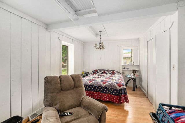 863 E Wilcox Avenue, White Cloud, MI 49349