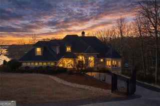 5610 Point West Drive, Oakwood, GA 30566