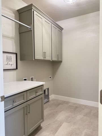 N1786 RED CARDINAL DRIVE, Greenville, WI 54942