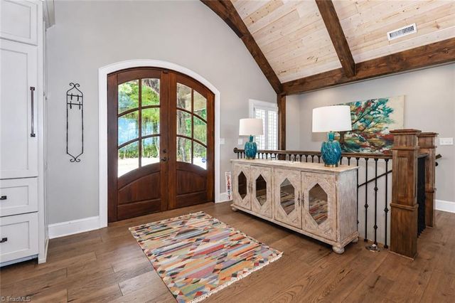 777 Green Hill Road, Blowing Rock, NC 28605