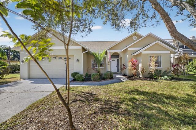 172 LAKE SHORE DRIVE W, Palm Harbor, FL 34684