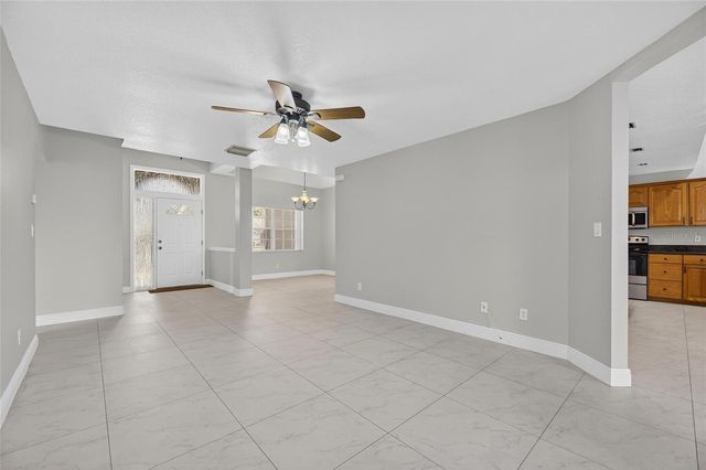 172 LAKE SHORE DRIVE W, Palm Harbor, FL 34684