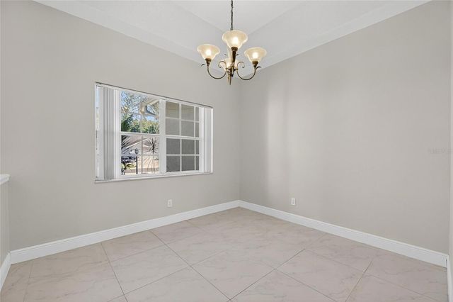 172 LAKE SHORE DRIVE W, Palm Harbor, FL 34684