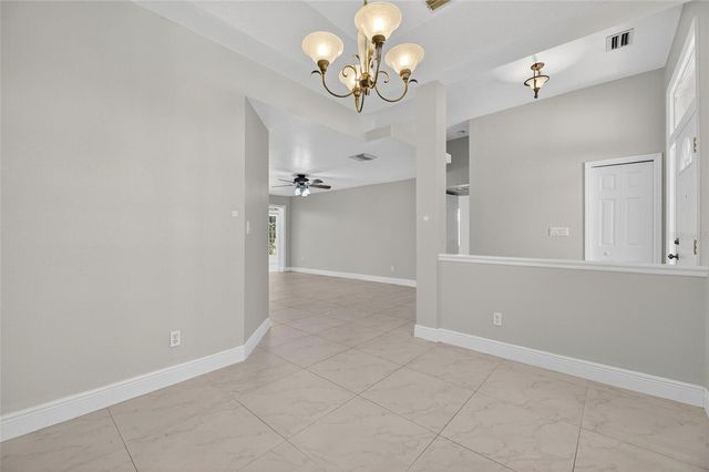 172 LAKE SHORE DRIVE W, Palm Harbor, FL 34684