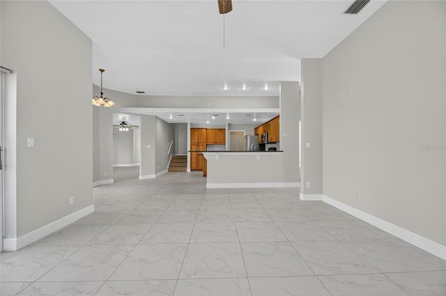 172 LAKE SHORE DRIVE W, Palm Harbor, FL 34684