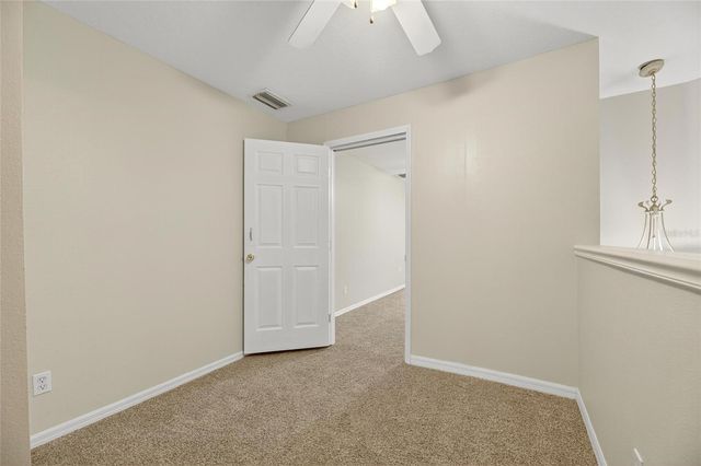 172 LAKE SHORE DRIVE W, Palm Harbor, FL 34684