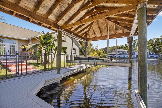 172 LAKE SHORE DRIVE W, Palm Harbor, FL 34684