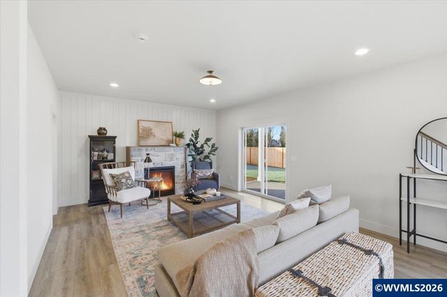 2135 Pheasant Av, Stayton, OR 97325