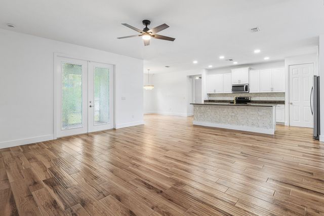 16215 83rd Place N, Loxahatchee, FL 33470