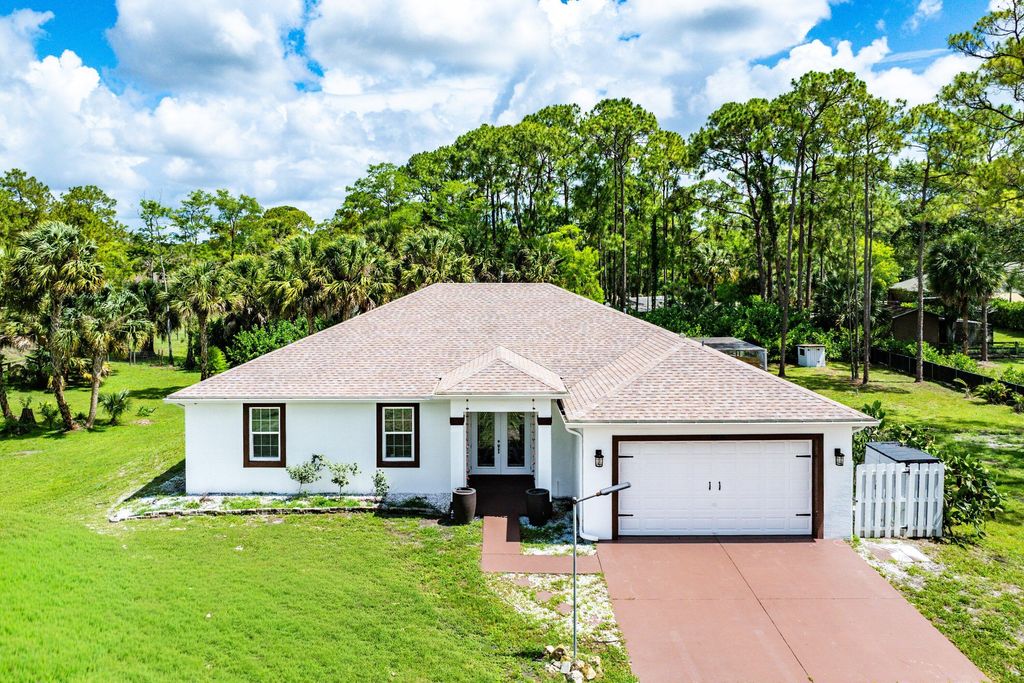 16215 83rd Place N, Loxahatchee, FL 33470