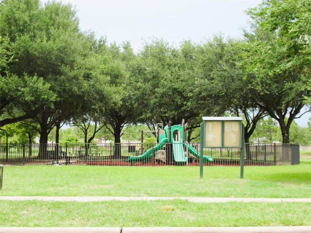 13222 Babbitt Street, Houston, TX 77034