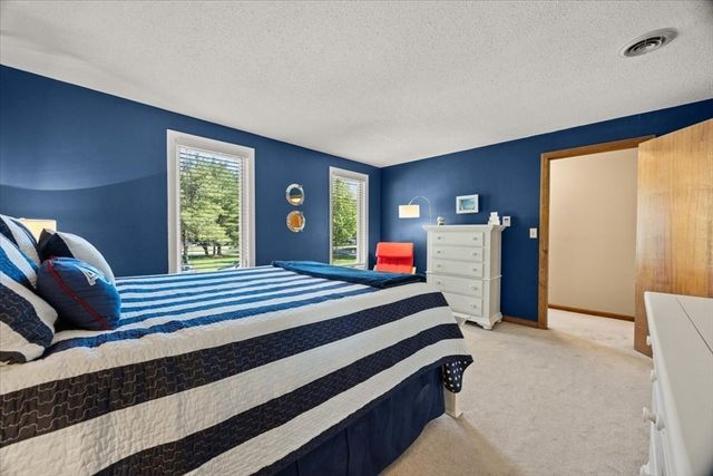 11 Village Way F, Norton, MA 02766