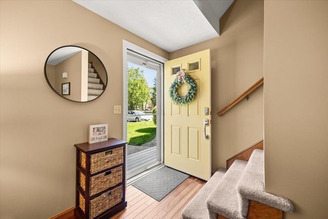 11 Village Way F, Norton, MA 02766