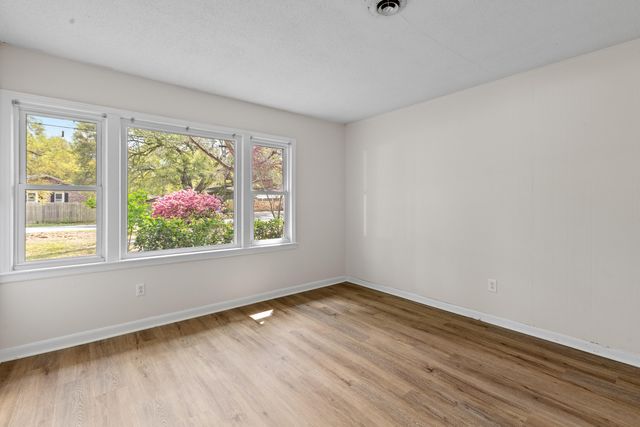 125 Matheny Drive, Goose Creek, SC 29445