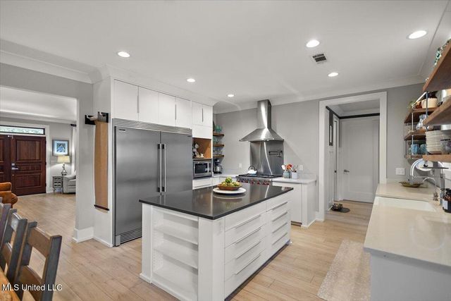 729 Twelve Oaks, Canton, MS 39046