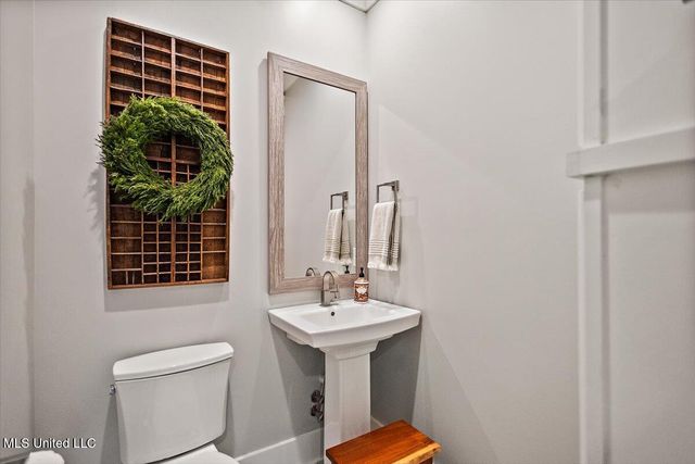 729 Twelve Oaks, Canton, MS 39046