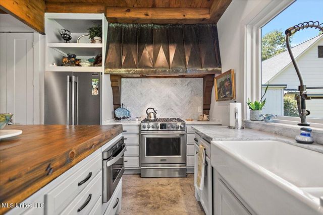 729 Twelve Oaks, Canton, MS 39046