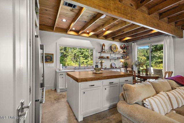 729 Twelve Oaks, Canton, MS 39046