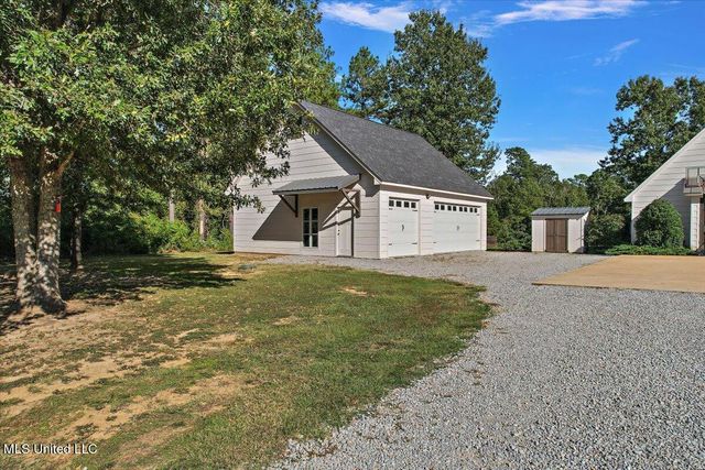 729 Twelve Oaks, Canton, MS 39046