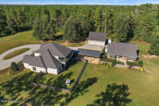 729 Twelve Oaks, Canton, MS 39046