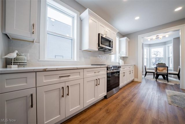 1866 Woodlawn Avenue, East Cleveland, OH 44112