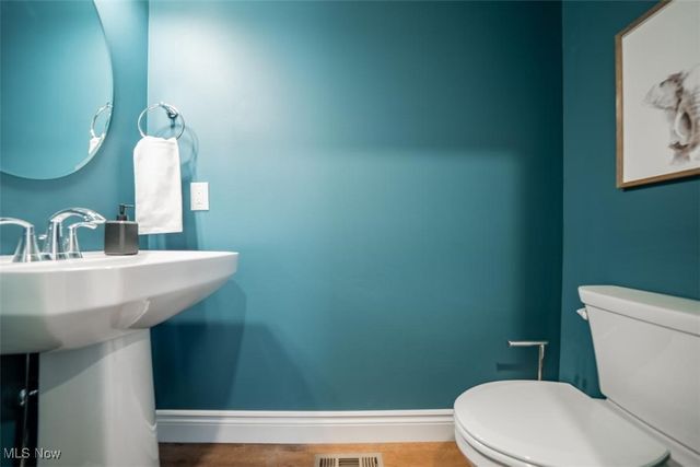 1866 Woodlawn Avenue, East Cleveland, OH 44112