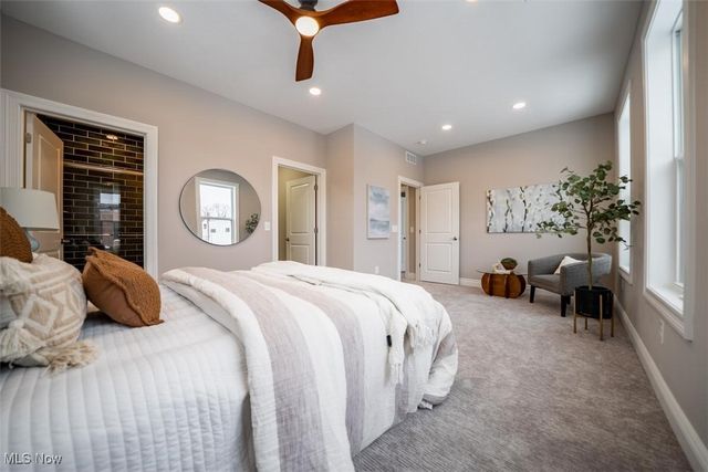 1866 Woodlawn Avenue, East Cleveland, OH 44112