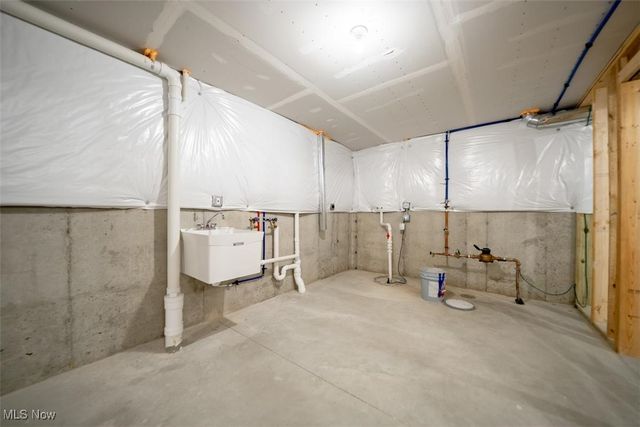 1866 Woodlawn Avenue, East Cleveland, OH 44112