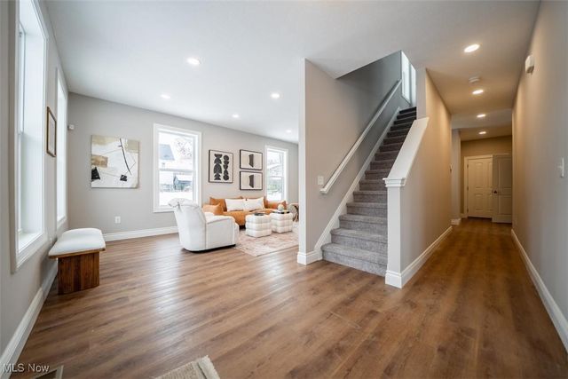 1866 Woodlawn Avenue, East Cleveland, OH 44112