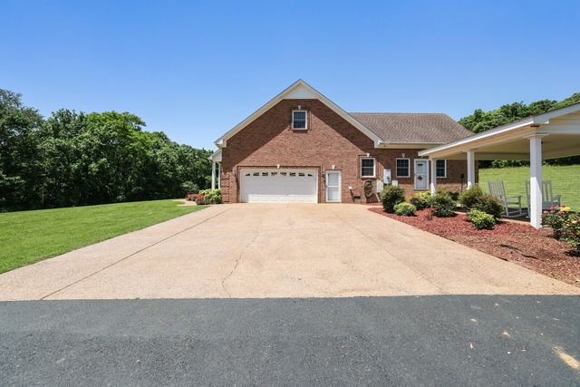 2219A Mack Benderman Rd, Culleoka, TN 38451