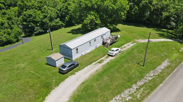 2219A Mack Benderman Rd, Culleoka, TN 38451