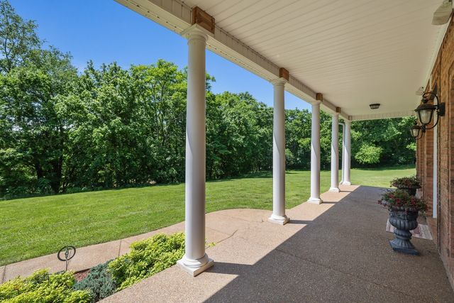 2219A Mack Benderman Rd, Culleoka, TN 38451