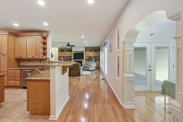 2219A Mack Benderman Rd, Culleoka, TN 38451