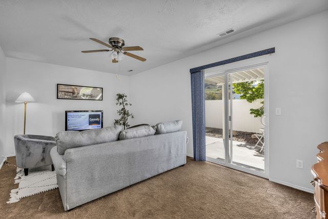 3690 OLIVENHAIN CT, Magna, UT 84044