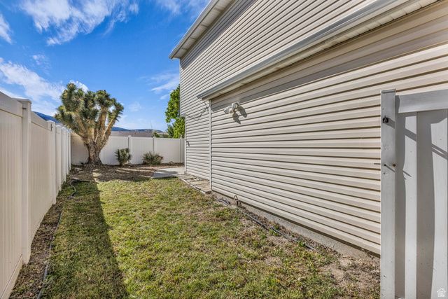 3690 OLIVENHAIN CT, Magna, UT 84044