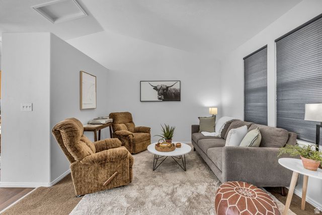 3690 OLIVENHAIN CT, Magna, UT 84044