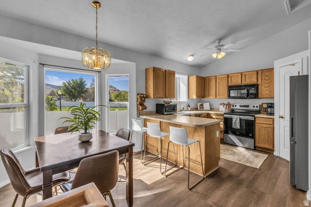 3690 OLIVENHAIN CT, Magna, UT 84044