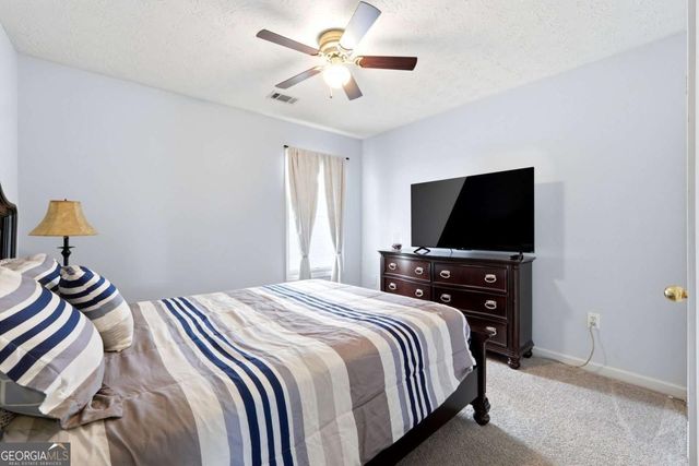 3775 Michaels Creek Way, Loganville, GA 30052