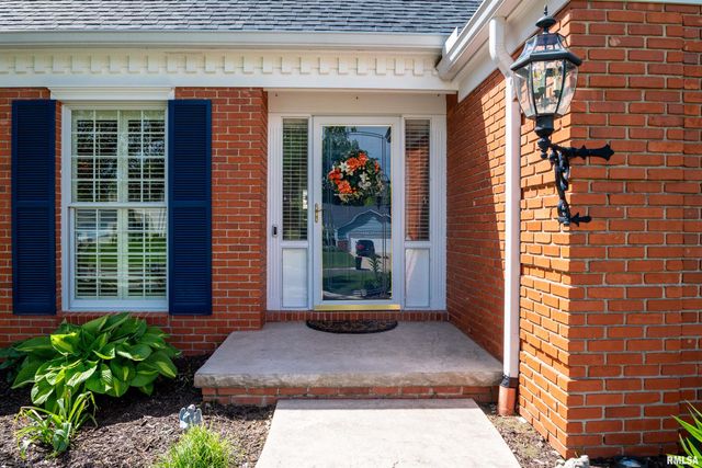 418 W NORTHGATE Road, Peoria, IL 61614