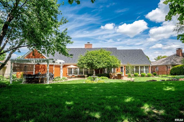 418 W NORTHGATE Road, Peoria, IL 61614