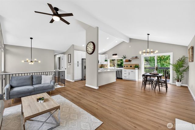 2625 SW 337th Street, Federal Way, WA 98023