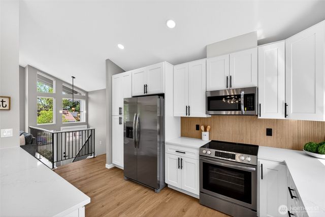 2625 SW 337th Street, Federal Way, WA 98023