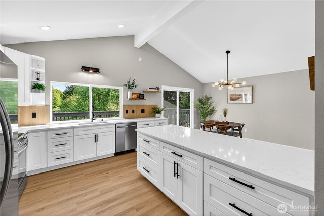 2625 SW 337th Street, Federal Way, WA 98023