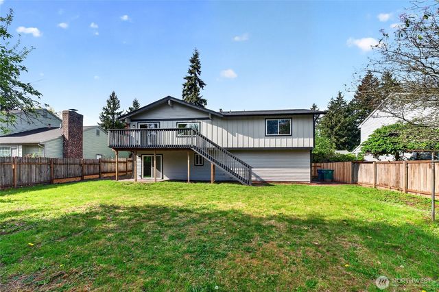 2625 SW 337th Street, Federal Way, WA 98023