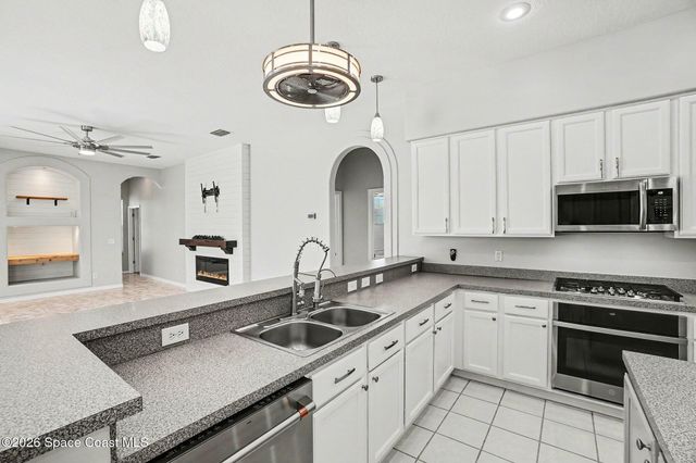 948 Fostoria Drive, Melbourne, FL 32940