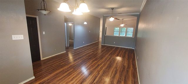 1011 Bainbridge Lane, Forney, TX 75126